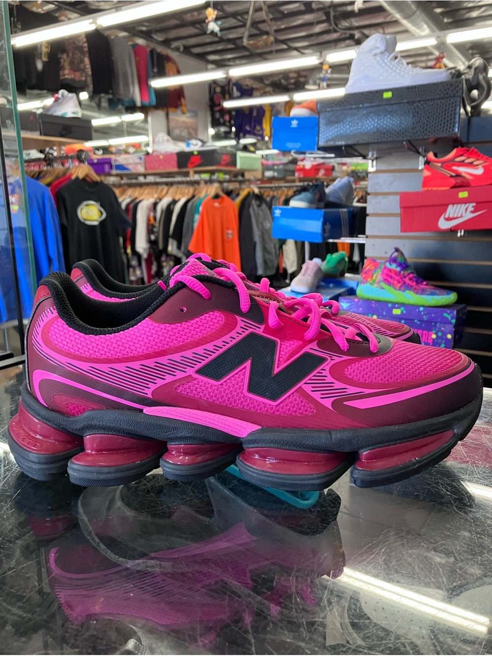 New Balance ABZORB 2000 Pink Heat Shadow Red Size 10